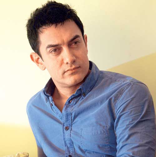 सनसनी के लिए जारी नहीं किया न्यूड पोस्टर: आमिर