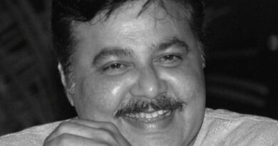 Satish Shah Death: दिग्गज अभिनेता सतीश शाह के निधन से शोक में डूबी फिल्म इंडस्ट्री, पीएम मोदी ने दी श्रद्धांजलि
