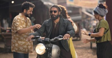 Dhurandhar 2 Box Office Day 22: ‘धुरंधर 2’ ने रचा इतिहास! हिंदी सिनेमा में हुई 1000 करोड़ क्लब की शुरुआत Dhurandhar 2 Box Office Day 22: ‘धुरंधर 2’ ने रचा इतिहास! हिंदी सिनेमा में हुई 1000 करोड़ क्लब की शुरुआत