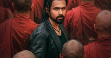 Awarapan 2 Trailer: गुस्से और दर्द का बोझ लिये 19 साल बाद लौटा शिवम, ‘आवारापन 2’ का इंटेंस ट्रेलर हुआ रिलीज Awarapan 2 Trailer: गुस्से और दर्द का बोझ लिये 19 साल बाद लौटा शिवम, ‘आवारापन 2’ का इंटेंस ट्रेलर हुआ रिलीज